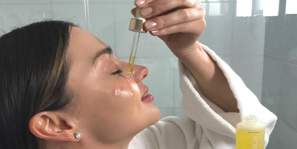 Olaí a úsáid le haghaidh athnuachan facial
